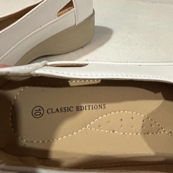 Classic Edition Size 10 Men’s Loafers - Picture 4 of 4